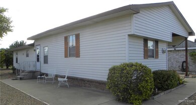 411 Belinda Dr, Alamo, TX 78516 - photo 2