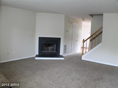 13961 Big Yankee Ln, Centreville, VA 20121 - photo 2