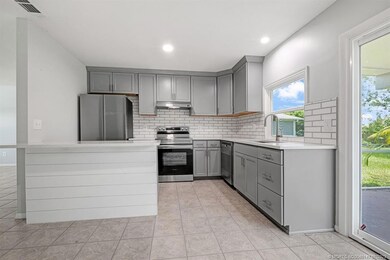 462 SW Seaflower Terrace, Port Saint Lucie, FL 34984 - photo 7