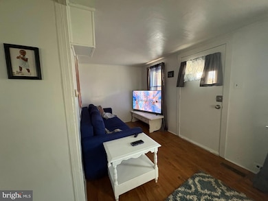 69 Palmer Ave, Coatesville, PA 19320 - photo 4