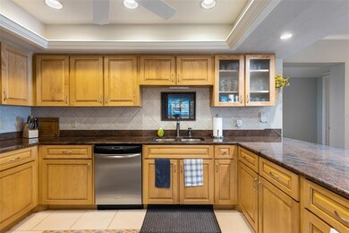 3250 Southshore Dr unit 52B, Punta Gorda, FL 33955 - photo 7