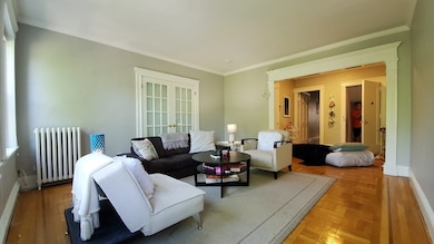 104 Toxteth St unit 3, Brookline, MA 02446 - photo 2