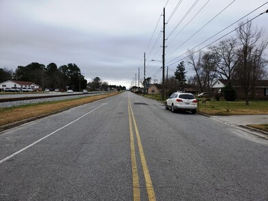 2436 Railroad St, Winterville, NC 28590 - photo 5