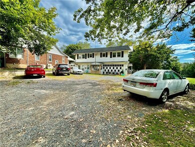 516 Oakwood St, Easton, PA 18045 - photo 5