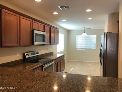 eat in kitchen