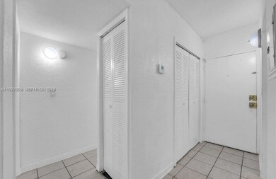 4550 NW 9th St unit 214E, Miami, FL 33126 - photo 7