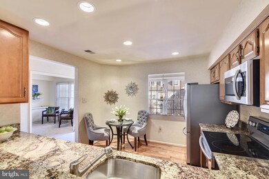 5718 Mayfair Manor Dr unit 101, North Bethesda, MD 20852 - photo 5