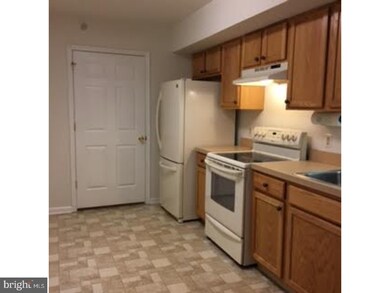 544 Brandon Rd, Norristown, PA 19403 - photo 3