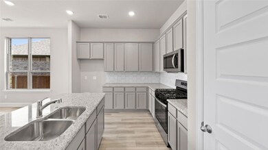 1209 Beach Blvd, Sherman, TX 75090 - photo 7