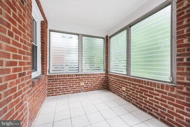 2622 Jefferson Dr, Alexandria, VA 22303 - photo 7