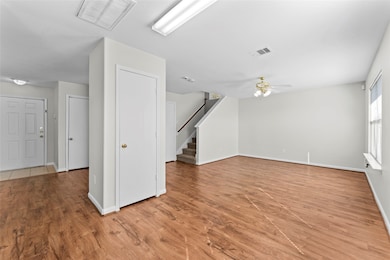 802 Blanchard Hill Ln, Houston, TX 77047 - photo 6