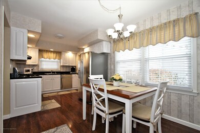 10 long kitchen & work area