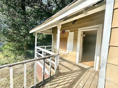 989 14th St, Lancaster, SC 29720 - photo 5