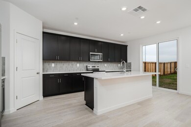 1300 Bastion Ave, Galt, CA 95632 - photo 2