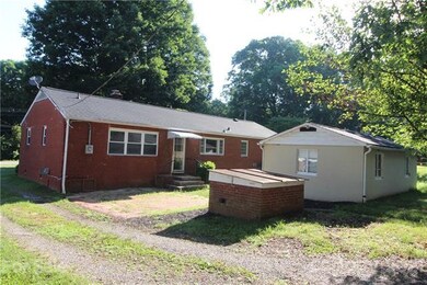 378 Mocksville Hwy, Statesville, NC 28625 - photo 4