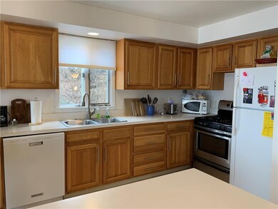 1723 Main Rd, Tiverton, RI 02878 - photo 5