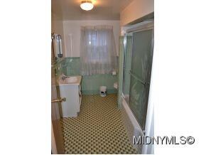 Upstairs bath