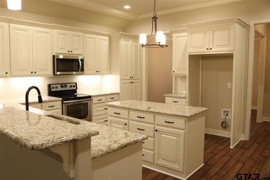 3405 3405 Cottage Ct, Tyler, TX 75701 - photo 6