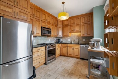 93 Centre St unit 3, Brookline, MA 02446 - photo 2