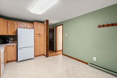 352 Adams St, Agawam, MA 01001 - photo 4