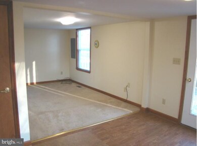 916 Cumberstone Rd, Harwood, MD 20776 - photo 4