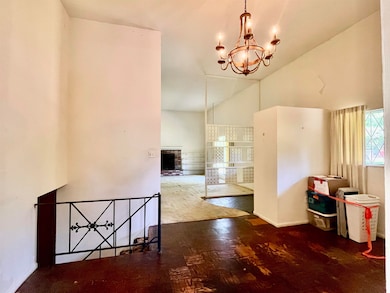 Dining to living room