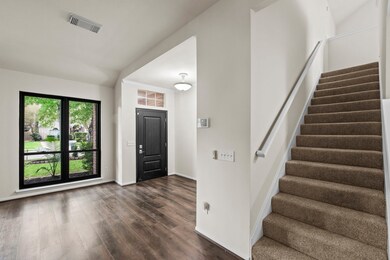 Updated Flooring Thru-out