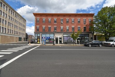 181 Chestnut St, Springfield, MA 01103 - photo 3