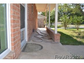 1202 Sherry Ln, Copperas Cove, TX 76522 - photo 2