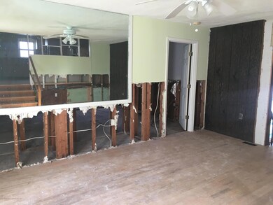 7268thaftercleanout 018