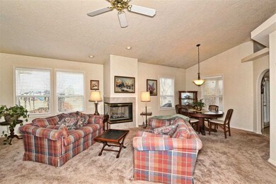 818 W Oakmont Ave, Nampa, ID 83686 - photo 5