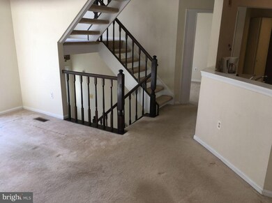 10216 Faire Commons Ct, Burke, VA 22015 - photo 5