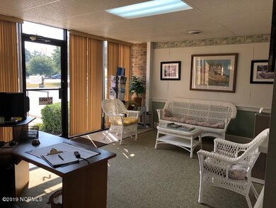 445 Western Blvd, Jacksonville, NC 28546 - photo 4