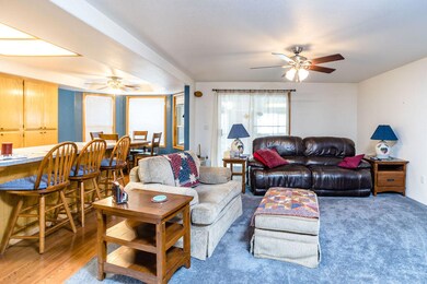 3057 Ruby Dr, Medford, OR 97504 - photo 2