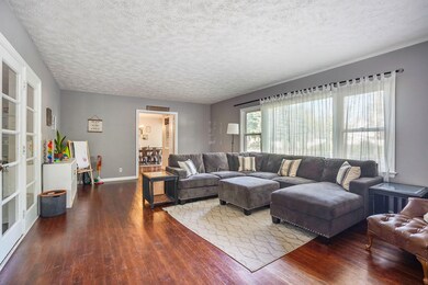 722 N Hudson St SE, Lowell, MI 49331 - photo 6