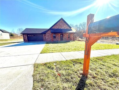 810 Castetter Rd, Henryville, IN 47126 - photo 3