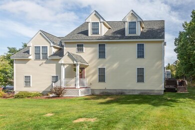 108 Barbara Ln, Hudson, NH 03051 - photo 2