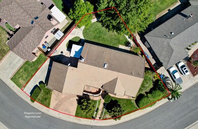 3884 Andes Dr