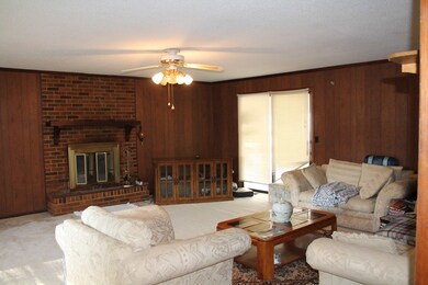 204 Pineview Dr, Americus, GA 31709 - photo 6