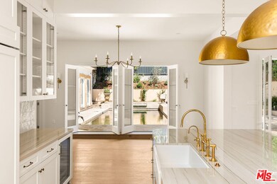 1350 Bobolink Place, Los Angeles, CA 90069 - photo 4