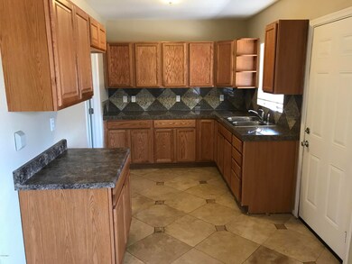 5921 W Stella Ln, Glendale, AZ 85301 - photo 6