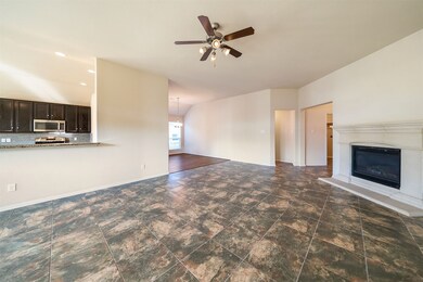 8023 Oahu Ct, Houston, TX 77040 - photo 5