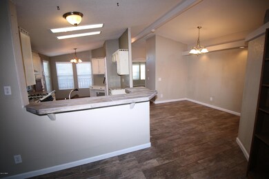 Kitchen/Dining