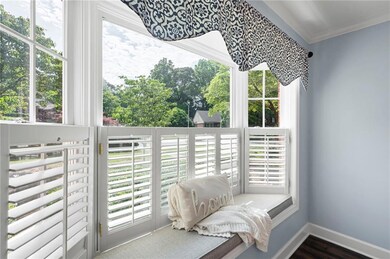 Plantation shutters