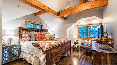 Master Bedroom Level 3