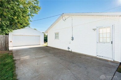 1391 June Dr, Xenia, OH 45385 - photo 2