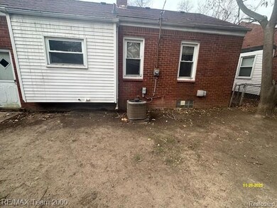 9964 Norborne, Redford, MI 48239 - photo 7