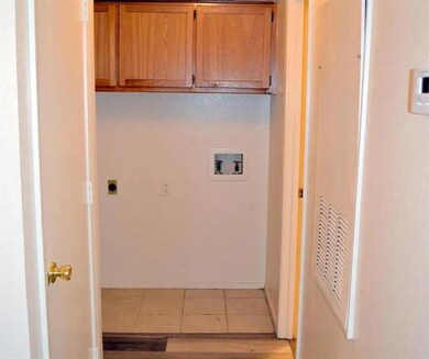 7608 April Ct, North Richland Hills, TX 76182 - photo 6