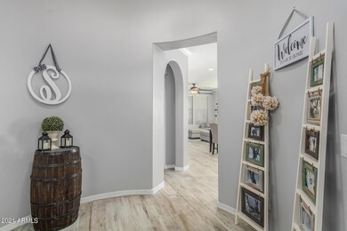 31091 N 136th Ln, Peoria, AZ 85383 - photo 6