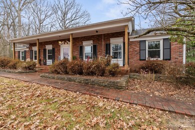 250 Mount Carmel Rd, Asheville, NC 28806 - photo 2